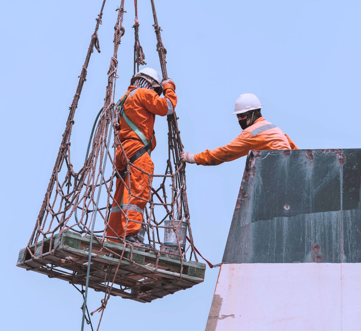Safety Equipment in Preventing Maritime Injuries